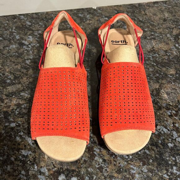 Earth Aldar Abra Spicy Red Perforated Slingback Sandals Womens 9 M Leather - Picture 3 of 9